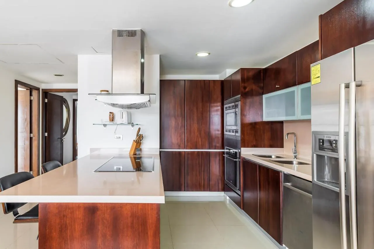 Casa Marbella Ocean View Penthouse Apts Плая-дель-Кармен Мексика